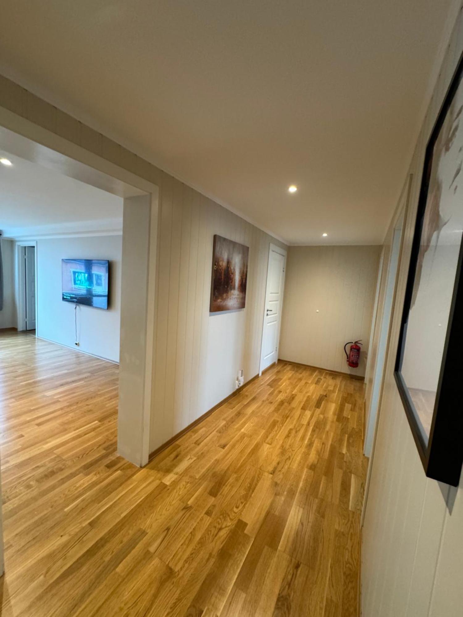 Charming 3-Bedroom Apartment In The Heart Of Kristiansund Ngoại thất bức ảnh