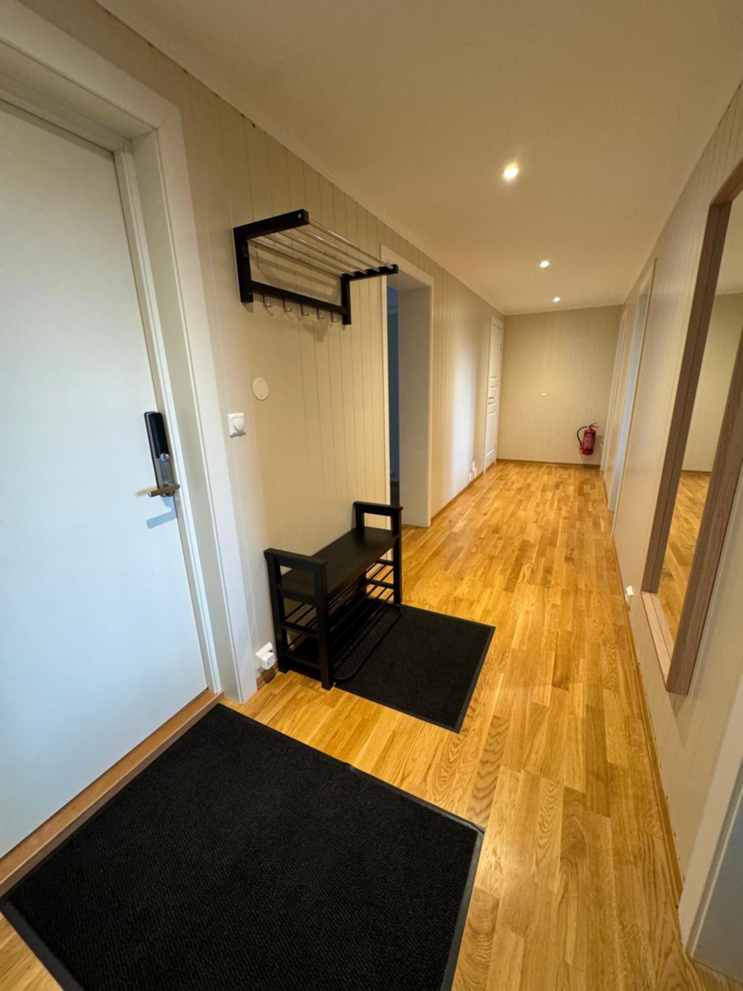 Charming 3-Bedroom Apartment In The Heart Of Kristiansund Ngoại thất bức ảnh